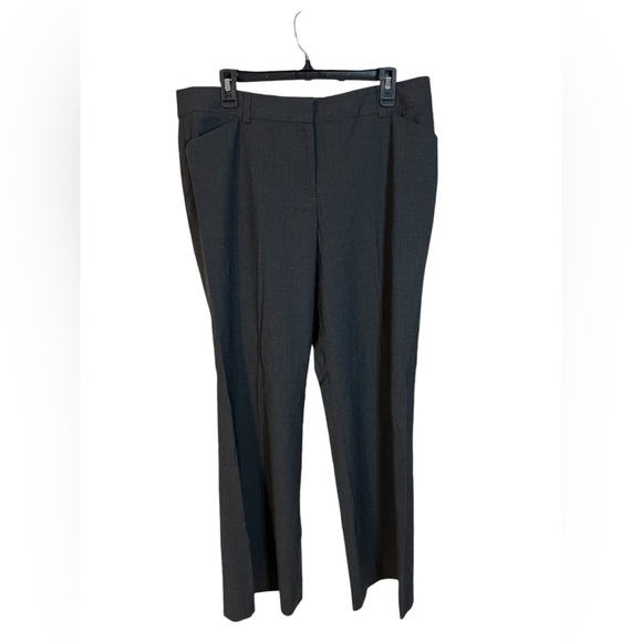 Women’s new wool dress pants in gray and a size 12 short - Picture 1 of 7